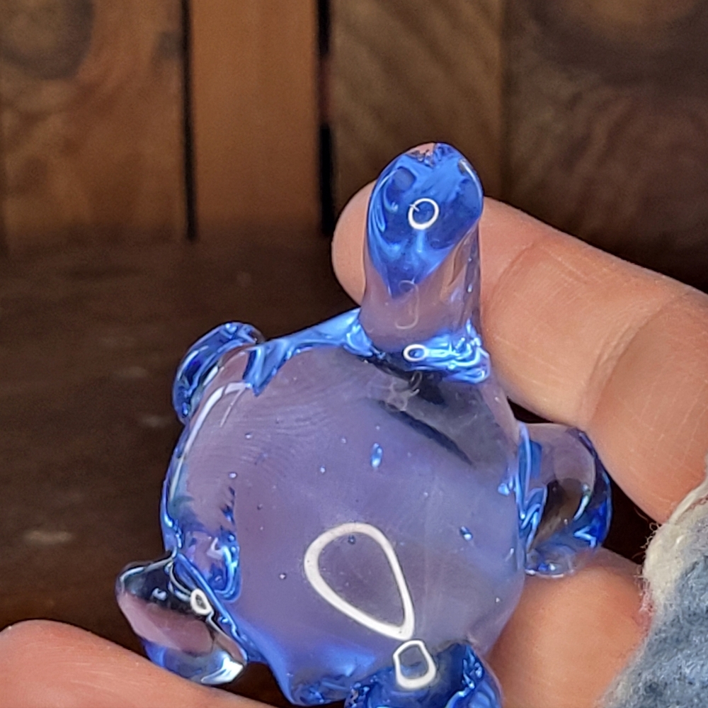 Blue Glass Turtle Figurine - Picture 8 of 13